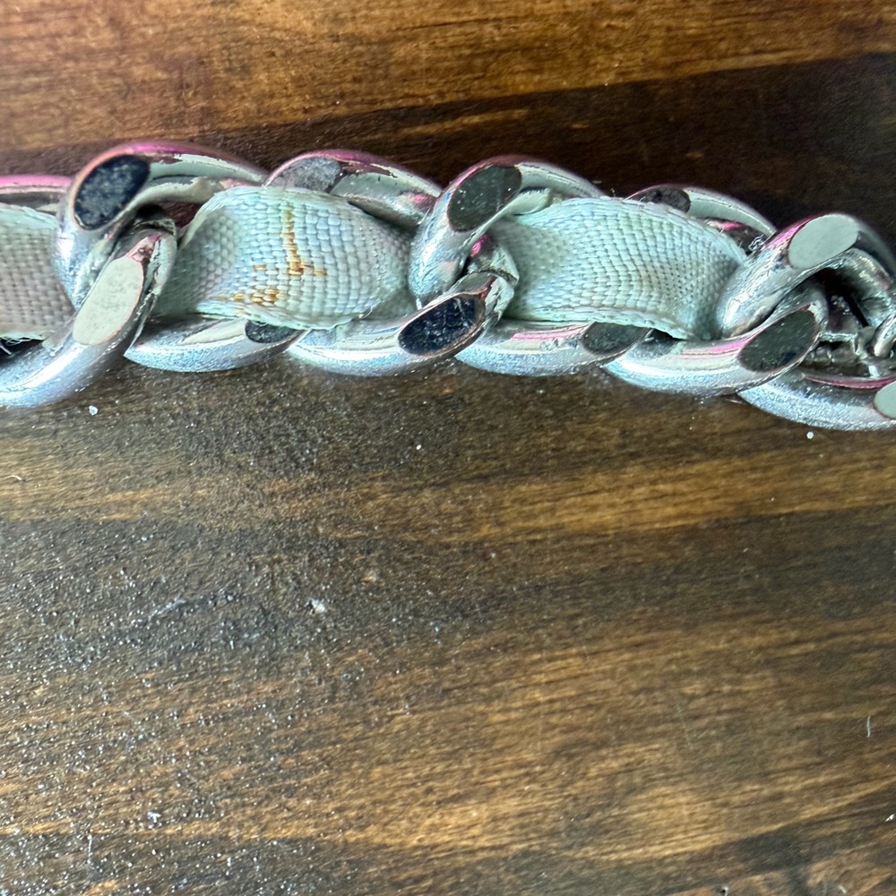 Guess Silver Tone Necklace with Chunky Charm Pendants and Chain with Ribbon 16” - Picture 10 of 12
